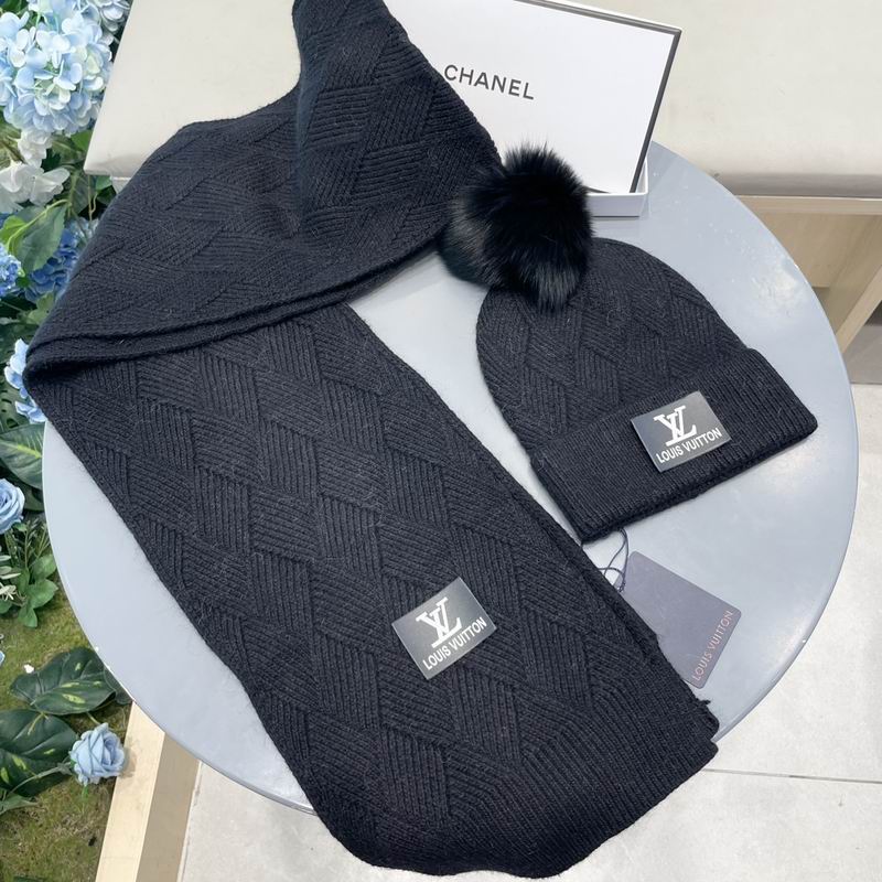 LV Scarf Hat (43)
