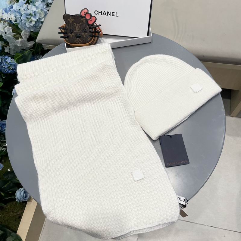 LV Scarf Hat (6)