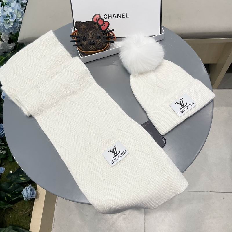 LV Scarf Hat (61)