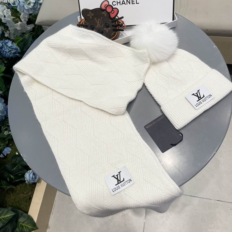 LV Scarf Hat (62)