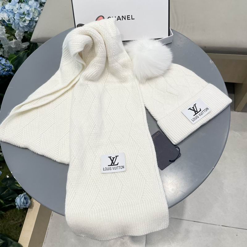 LV Scarf Hat (63)