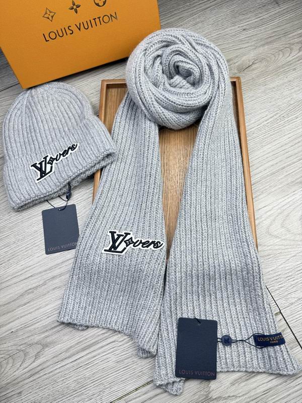 LV Scarf Hat E (1626)