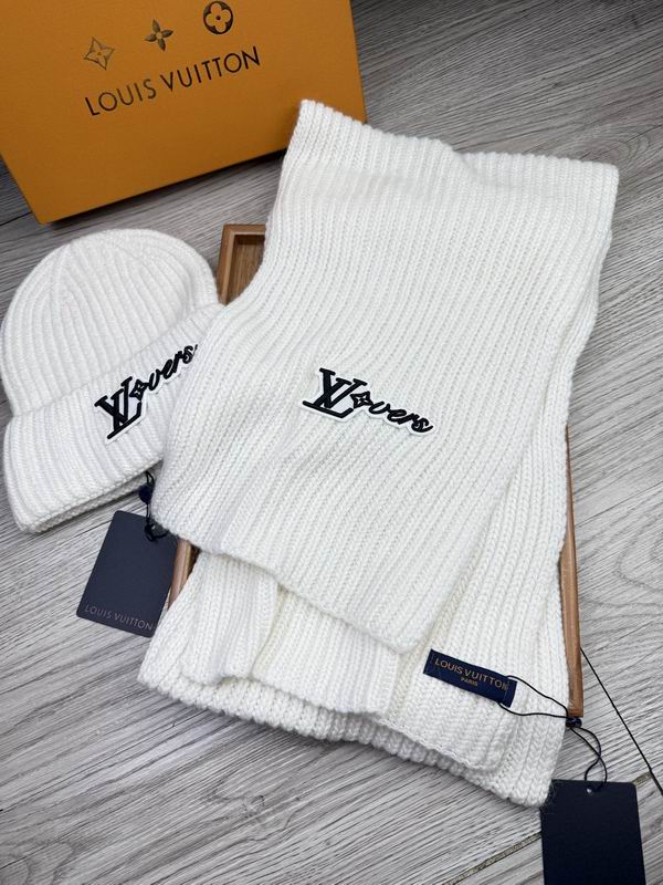 LV Scarf Hat E (1645)