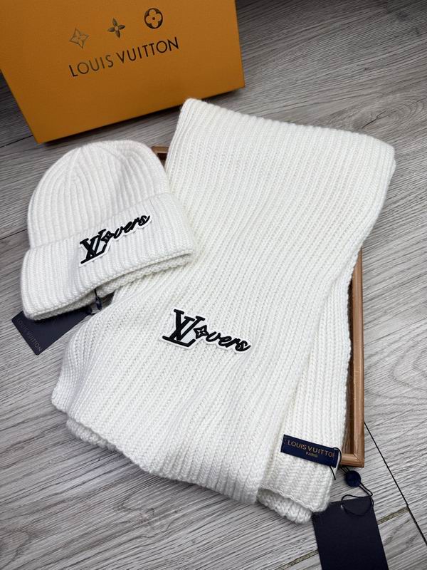LV Scarf Hat E (1647)