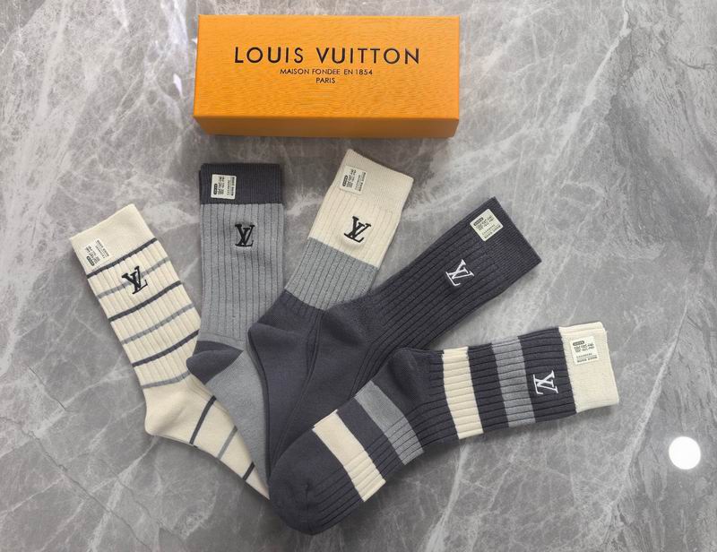 LV Socks (13)