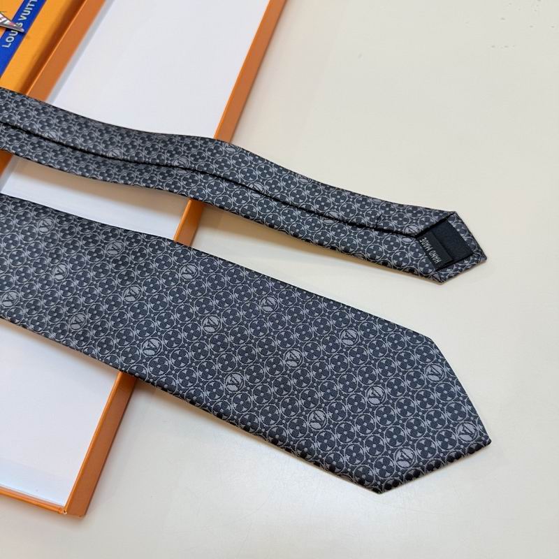LV Tie hm (13)