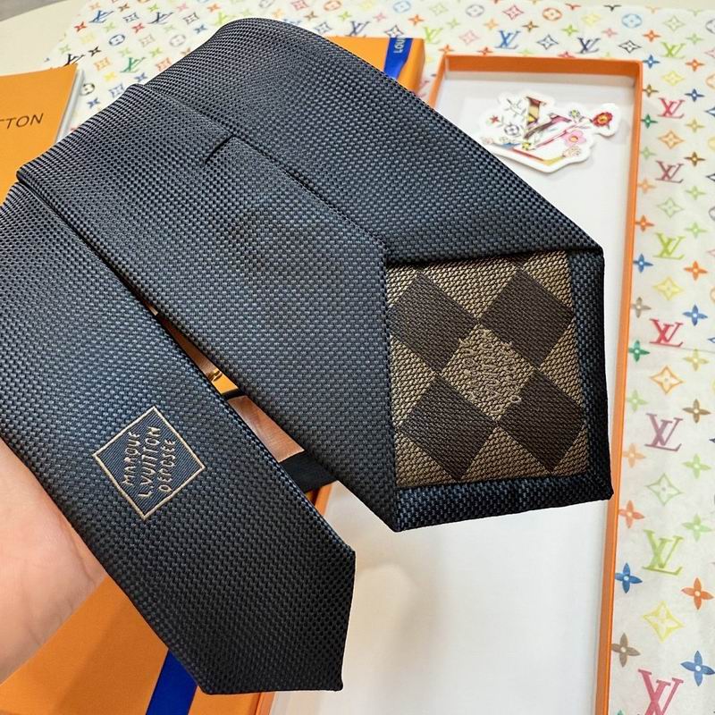 LV Tie hm (58)