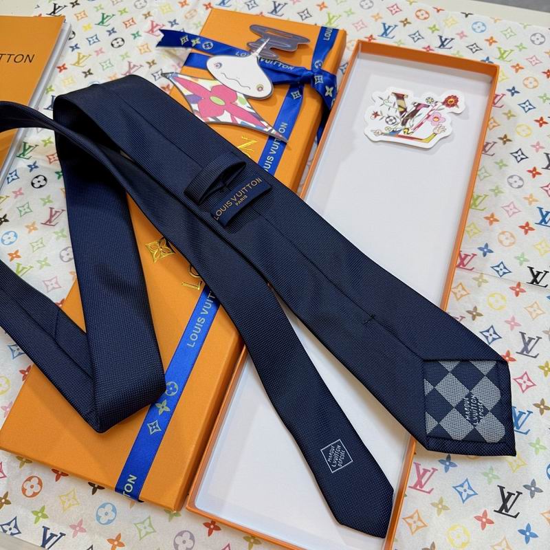 LV Tie hm (81)