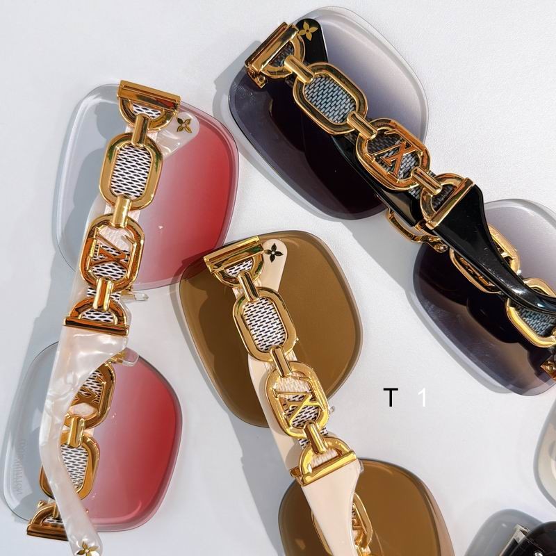 LV Z2056U 65 17-145 A07