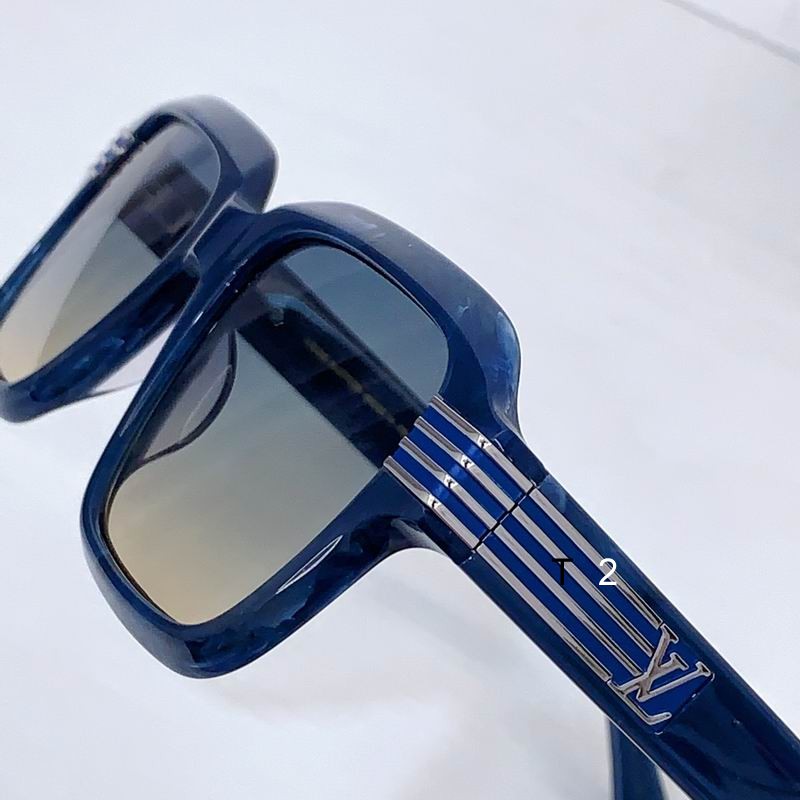 LV Z2739U 55 19-150 B07