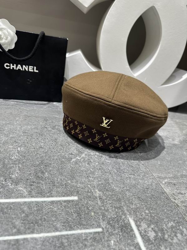 LV beret dx (170)