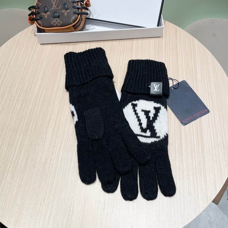 LV gloves 19 (9)