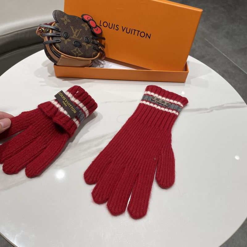 LV gloves 44 (7)