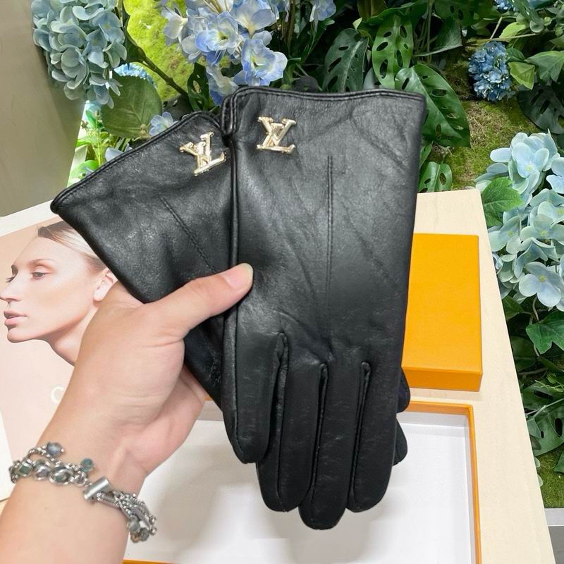 LV gloves 53 (2)