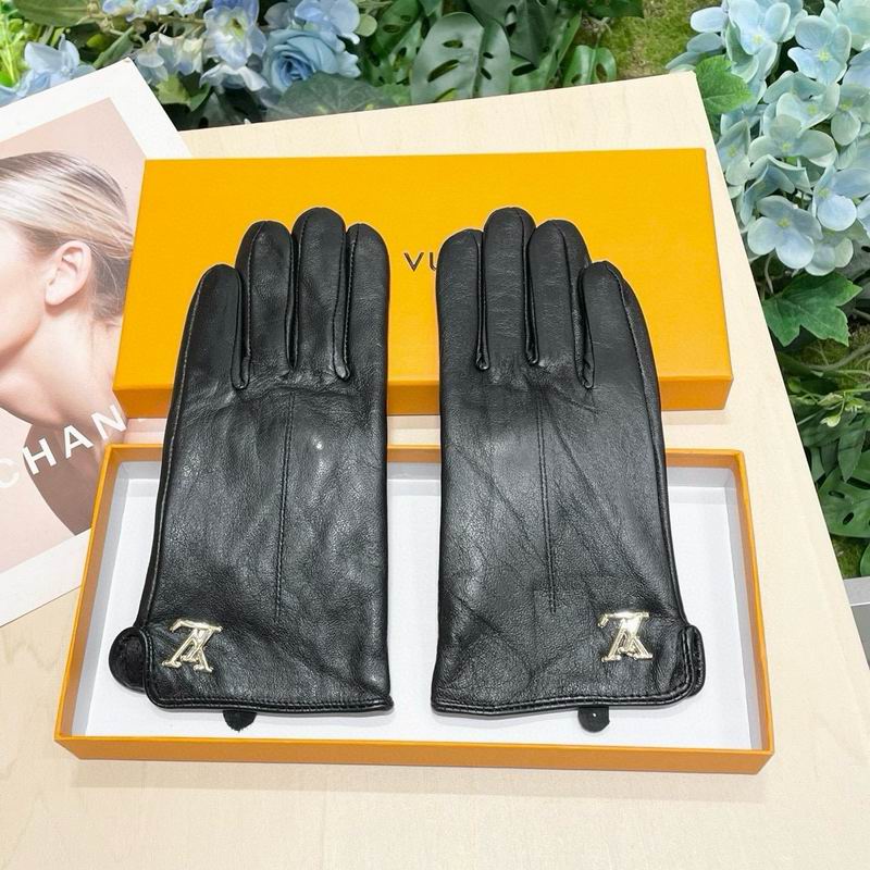 LV gloves 53 (4)