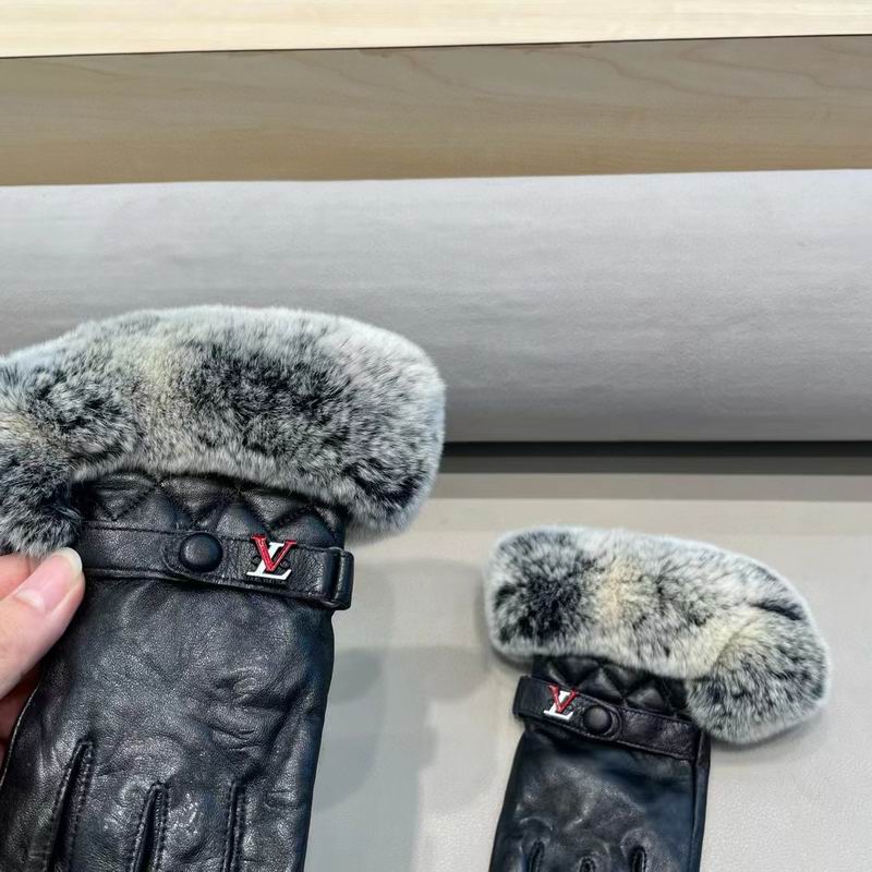 LV gloves M L 15 (9)