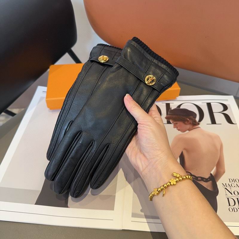 LV gloves M L 33 (2)
