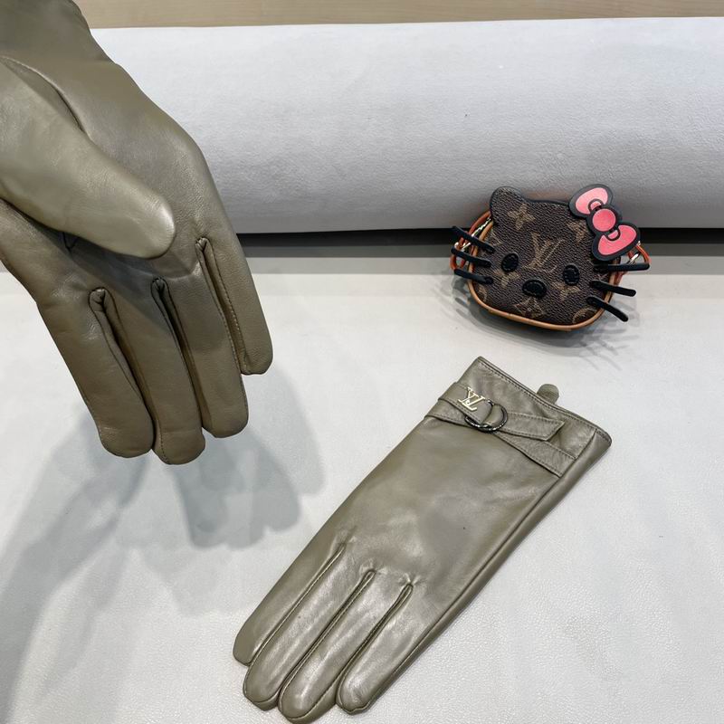 LV gloves M L 43 (5)
