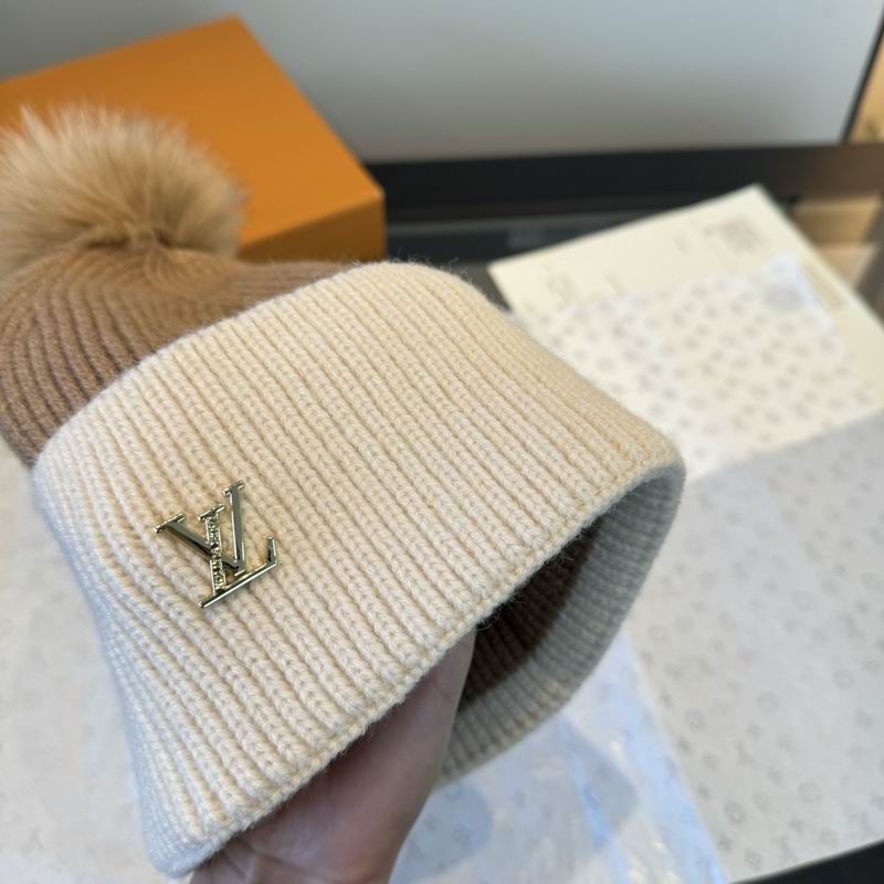 LV hat (1129)