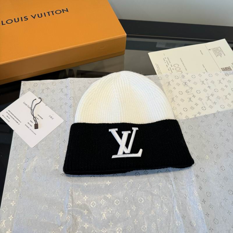LV hat (1141)