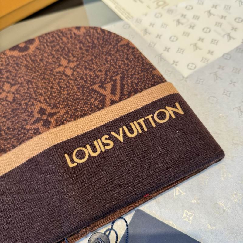 LV hat (1154)