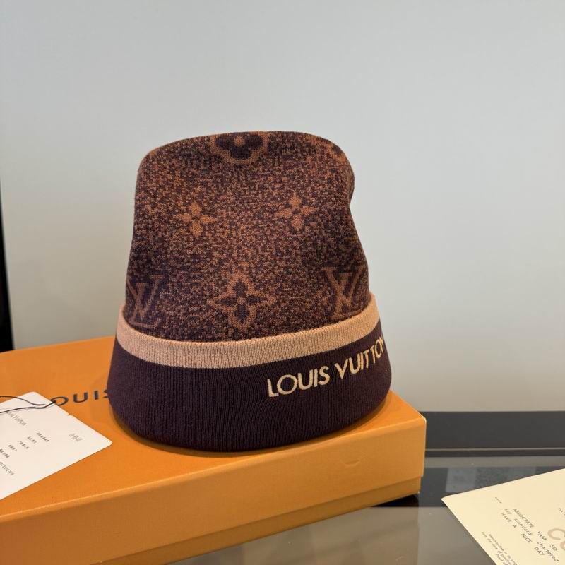 LV hat (1157)