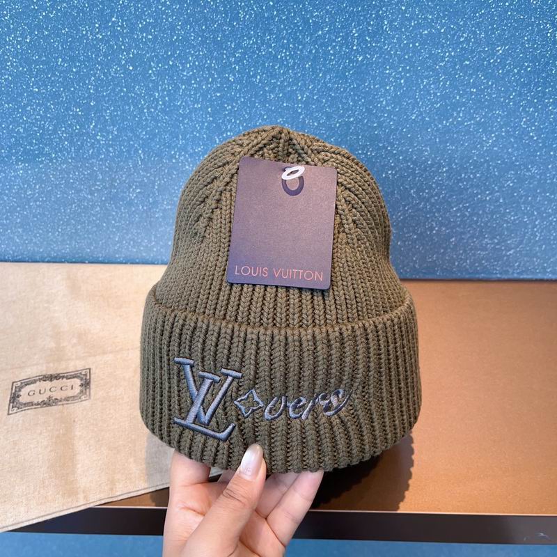 LV hat (1376)