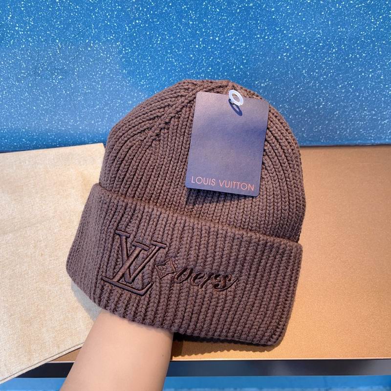 LV hat (1379)