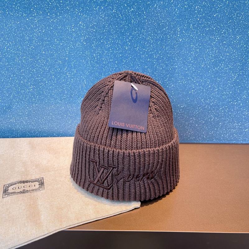 LV hat (1387)