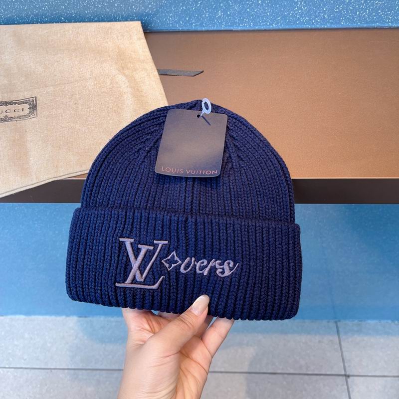 LV hat (1399)