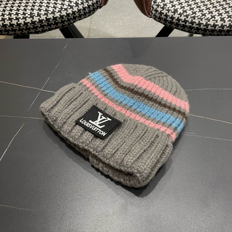 LV hat (194)