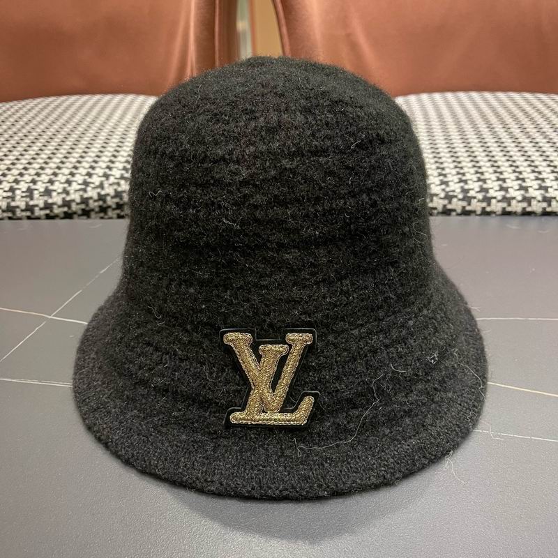 LV hat (266)