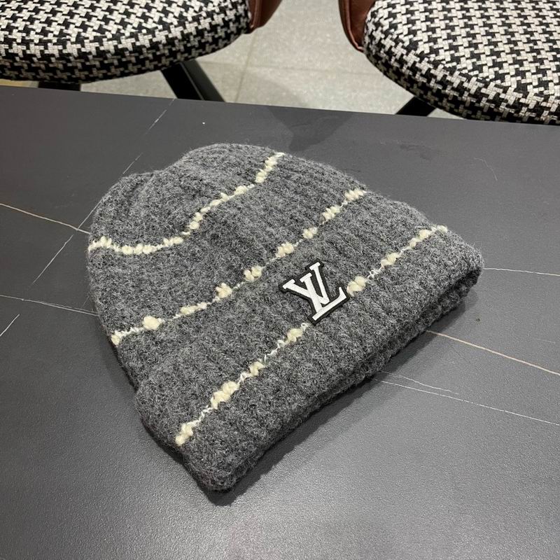 LV hat (307)