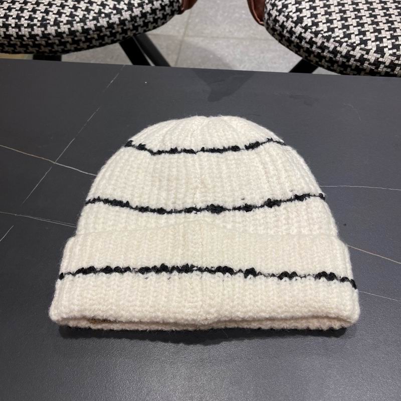 LV hat (314)