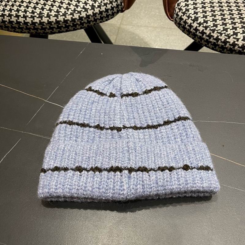 LV hat (325)