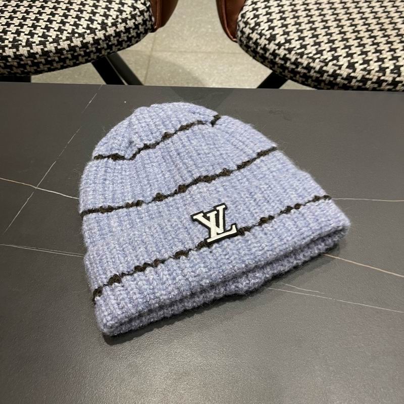 LV hat (329)