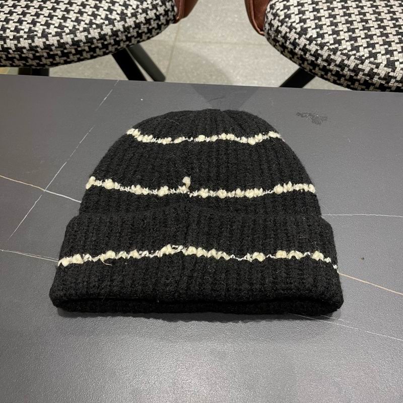 LV hat (336)