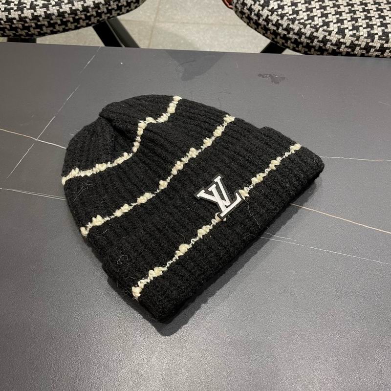 LV hat (340)