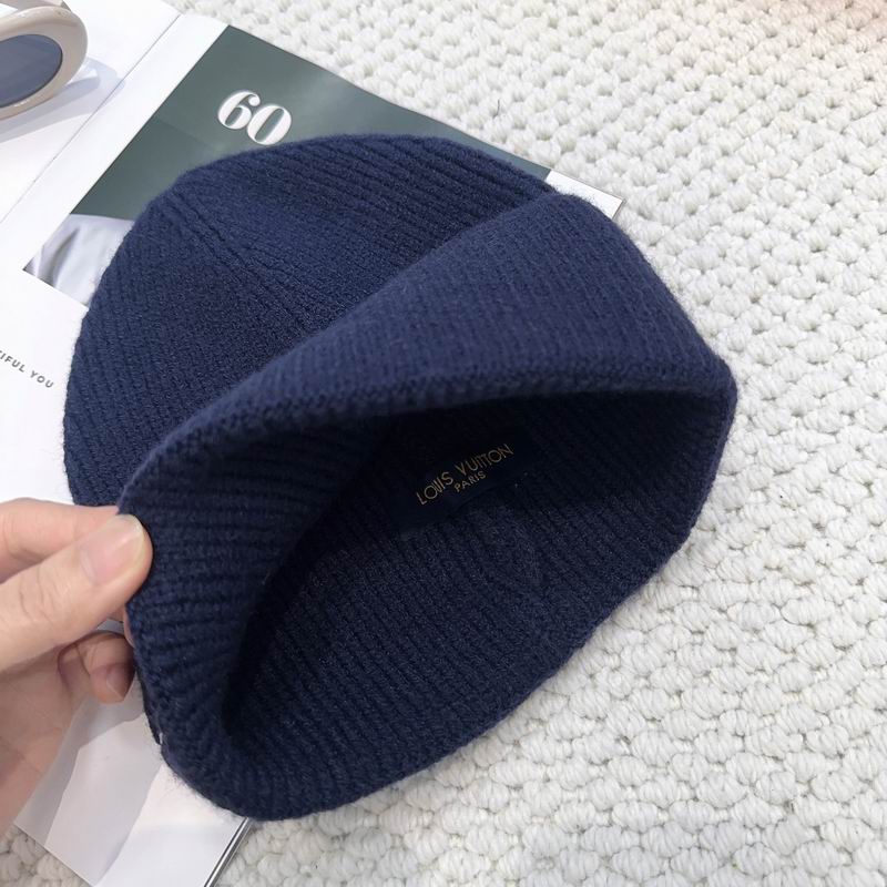 LV hat (398)
