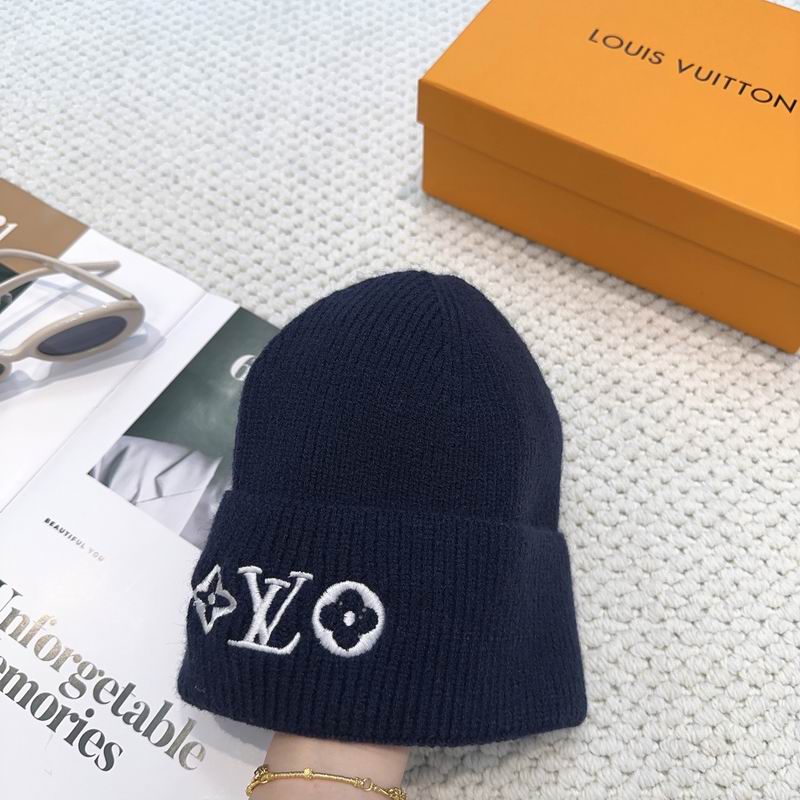 LV hat (400)