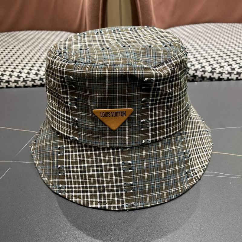 LV hat (48)