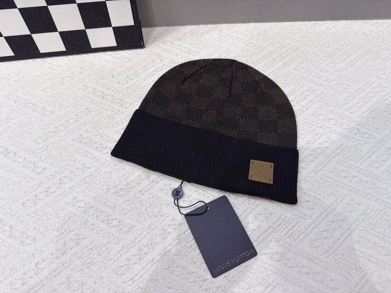 LV hat (89)
