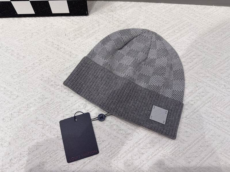 LV hat (91)