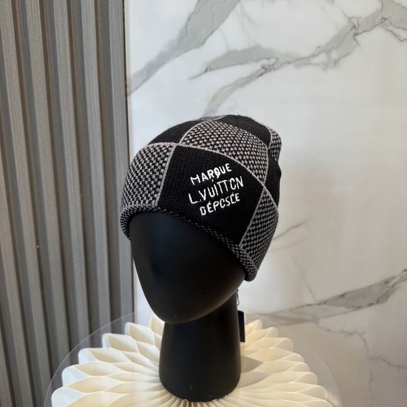 LV hat dx (1091)