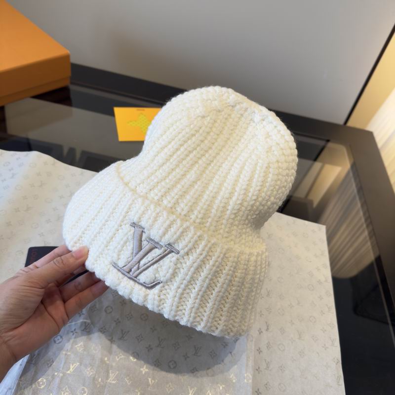 LV hat dx (13)