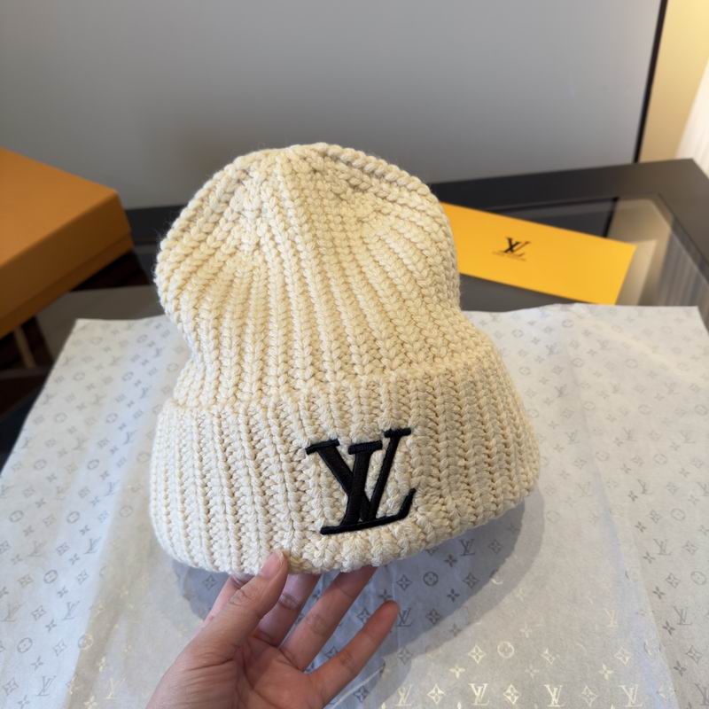 LV hat dx (40)