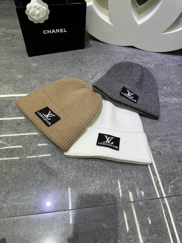 LV hat dx (468)