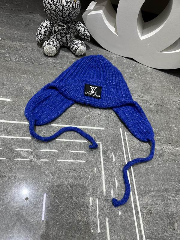 LV hat dx (593)