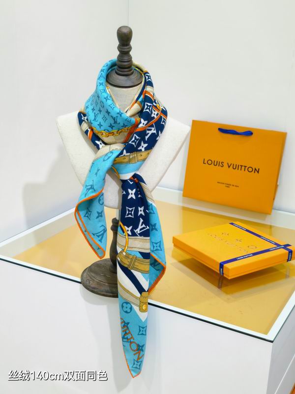 LV scarf 140X140cm 70%羊绒30%真丝 E13 (10)