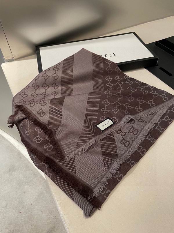 LV scarf 140X140cm E12 (30)